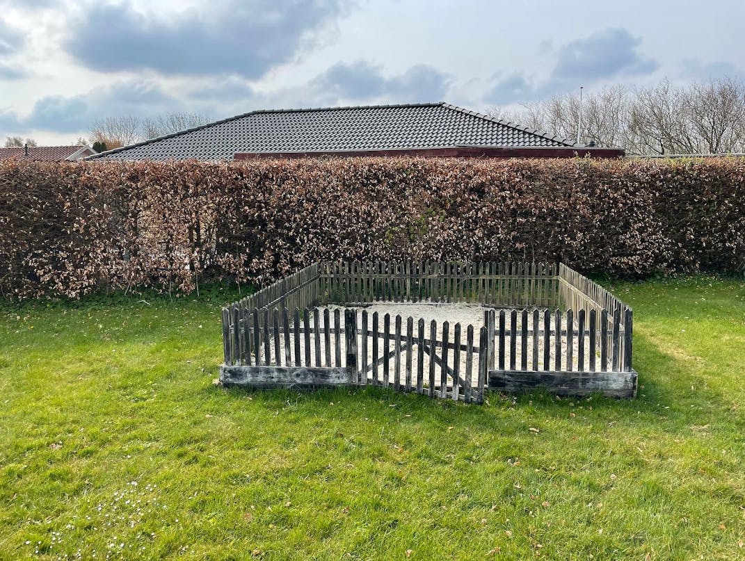Fra sandkasse til overdækket terrasse Fra sandkasse til overdækket terrasse